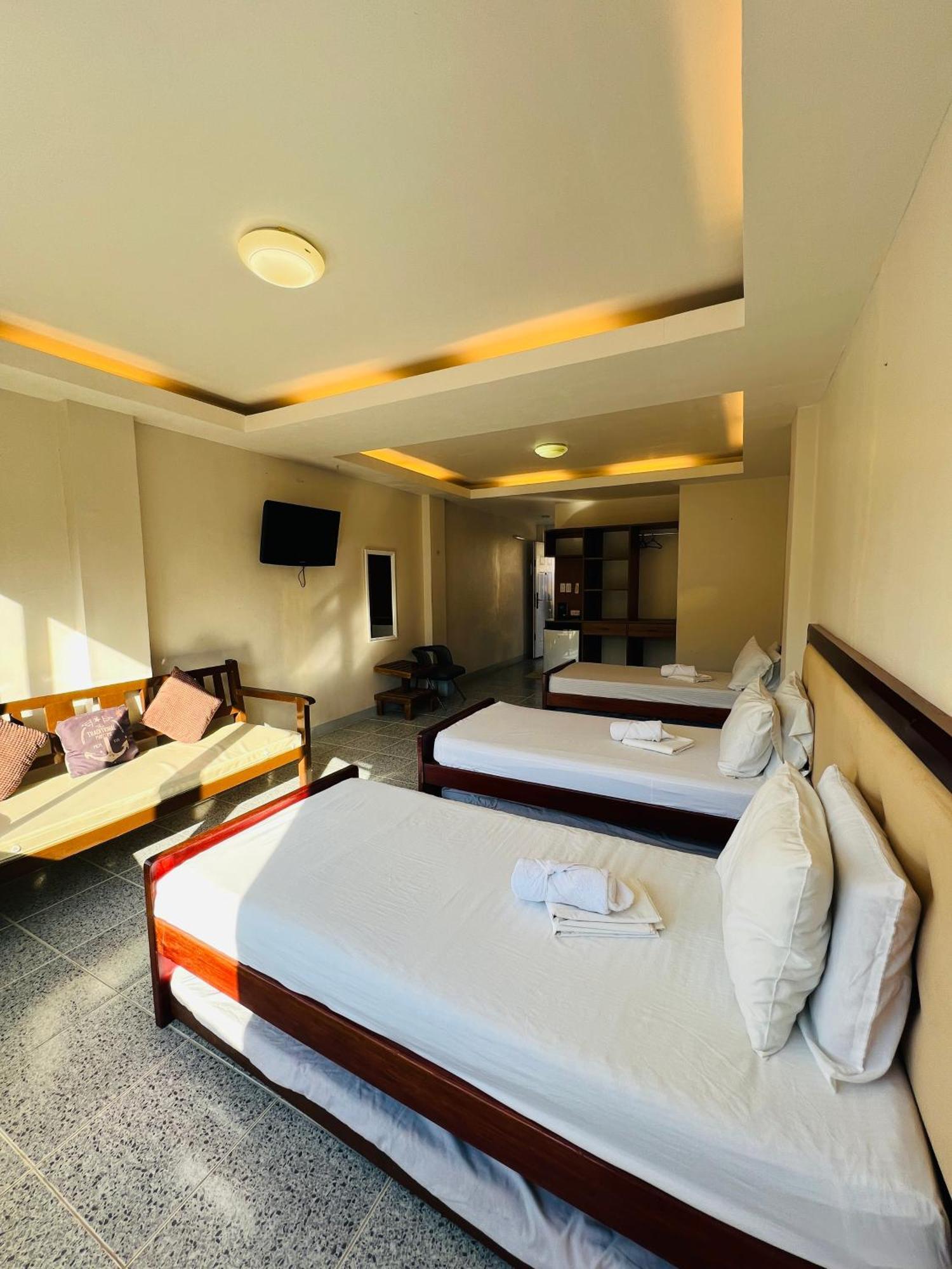 Marina Palawan Boutique Nature Resort Puerto Princesa Buitenkant foto